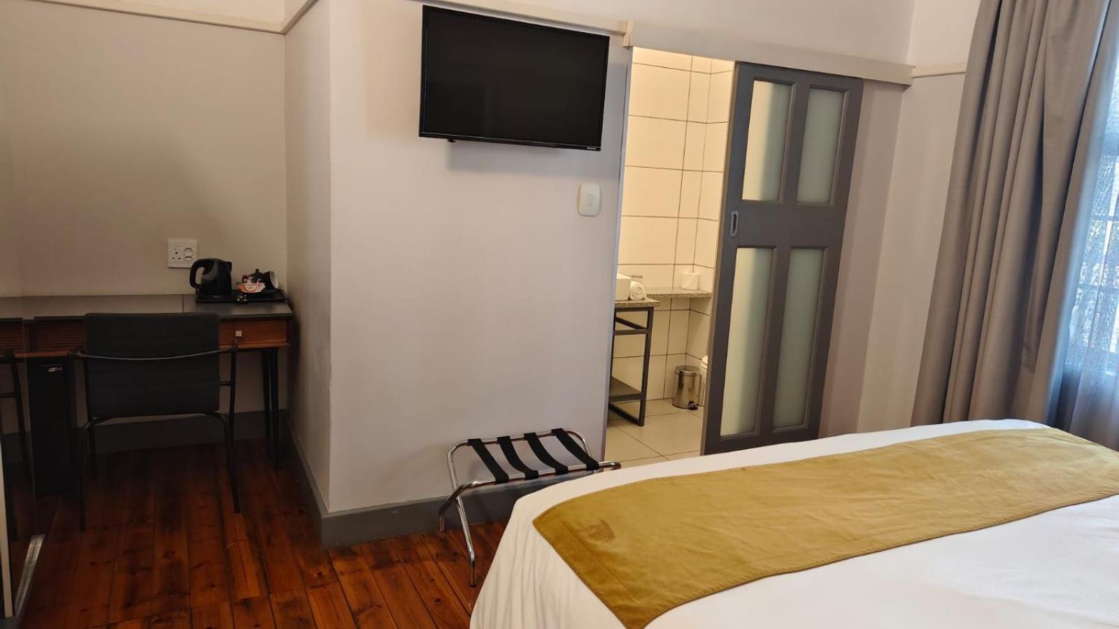 The Pretoria Hotel Luaran gambar