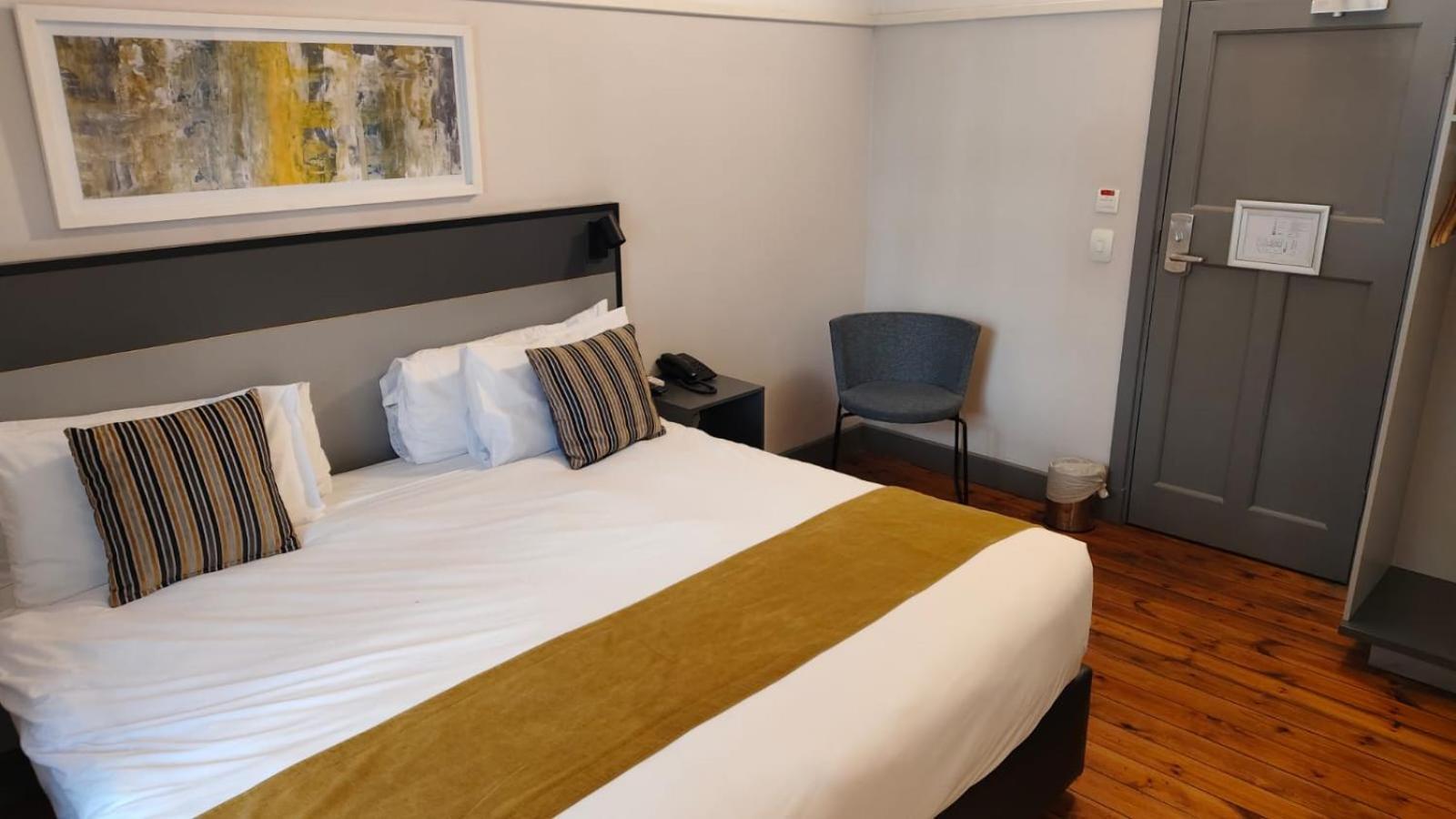 The Pretoria Hotel Luaran gambar